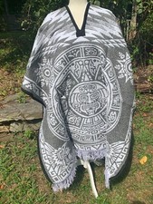 Iconic Mayan Calendar Mexican Poncho Gaban Grey Gray White H29