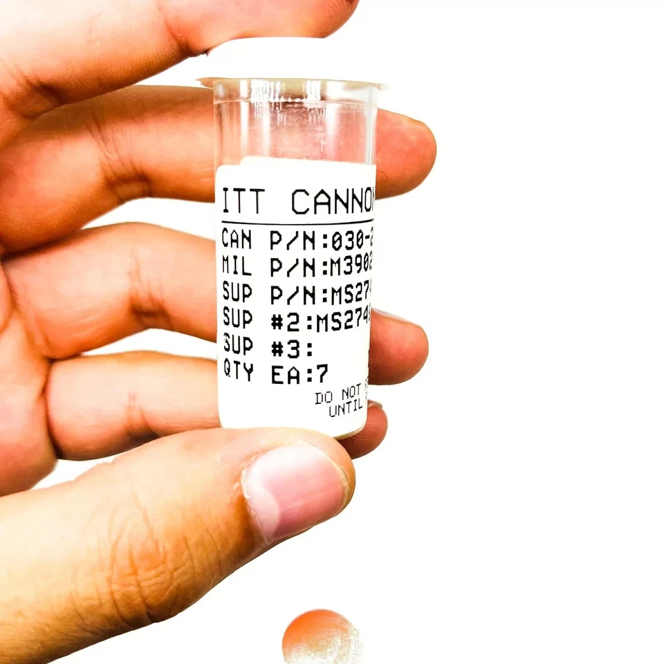 ITT Cannon JAND38999/20WE6PN Circular Connector 6 Pos w/ 030-2155-00 Contacts - Image 4 of 4