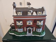 Dept 56 Dickens Village Series Gad's Hill Place #57535