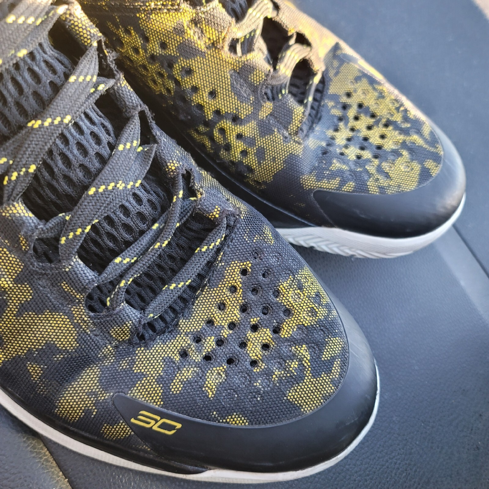 UNDER ARMOUR STEPHEN CURRY Taxi YELLOW Size MVP Dub Nation