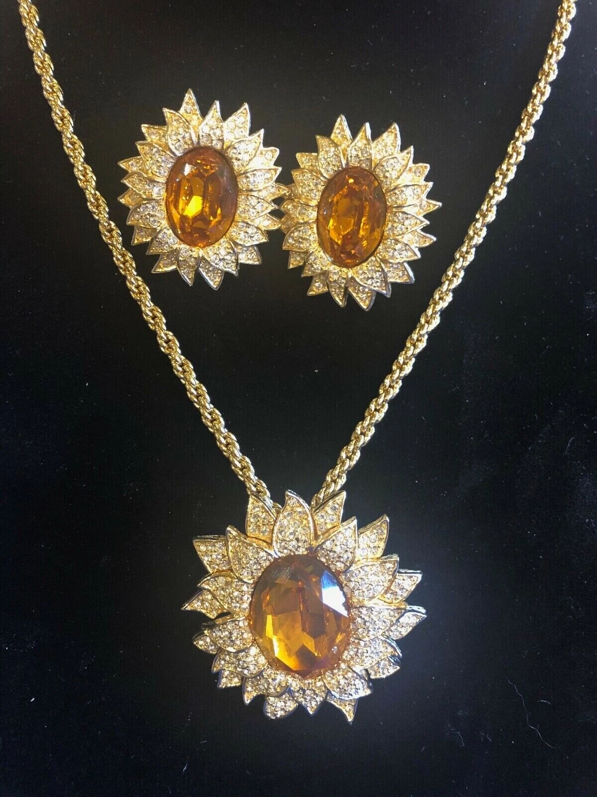 Set Orecchini Vintage Christian Dior Piastra Oro Cristallo Placca Cristallo & Clip