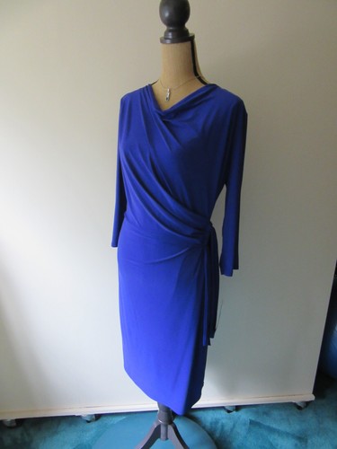 CLEARANCE! Evan Picone Size 12 Electric Blue knit dress - Picture 2 of 9