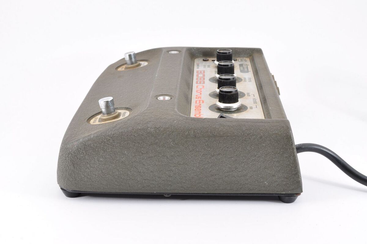 Boss CE-1 Chorus Ensemble Effects Guitar Vintage Pedal Boss CE-1 Chorus Ensemble Effects Guitar Vintage Pedal
