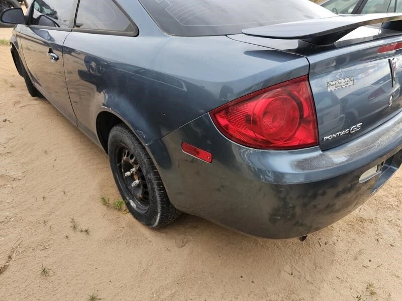 Conjunto de luz trasera derecha usado se adapta a: Pontiac G5 2007 CPE grado derecho A Foto 3 de 4