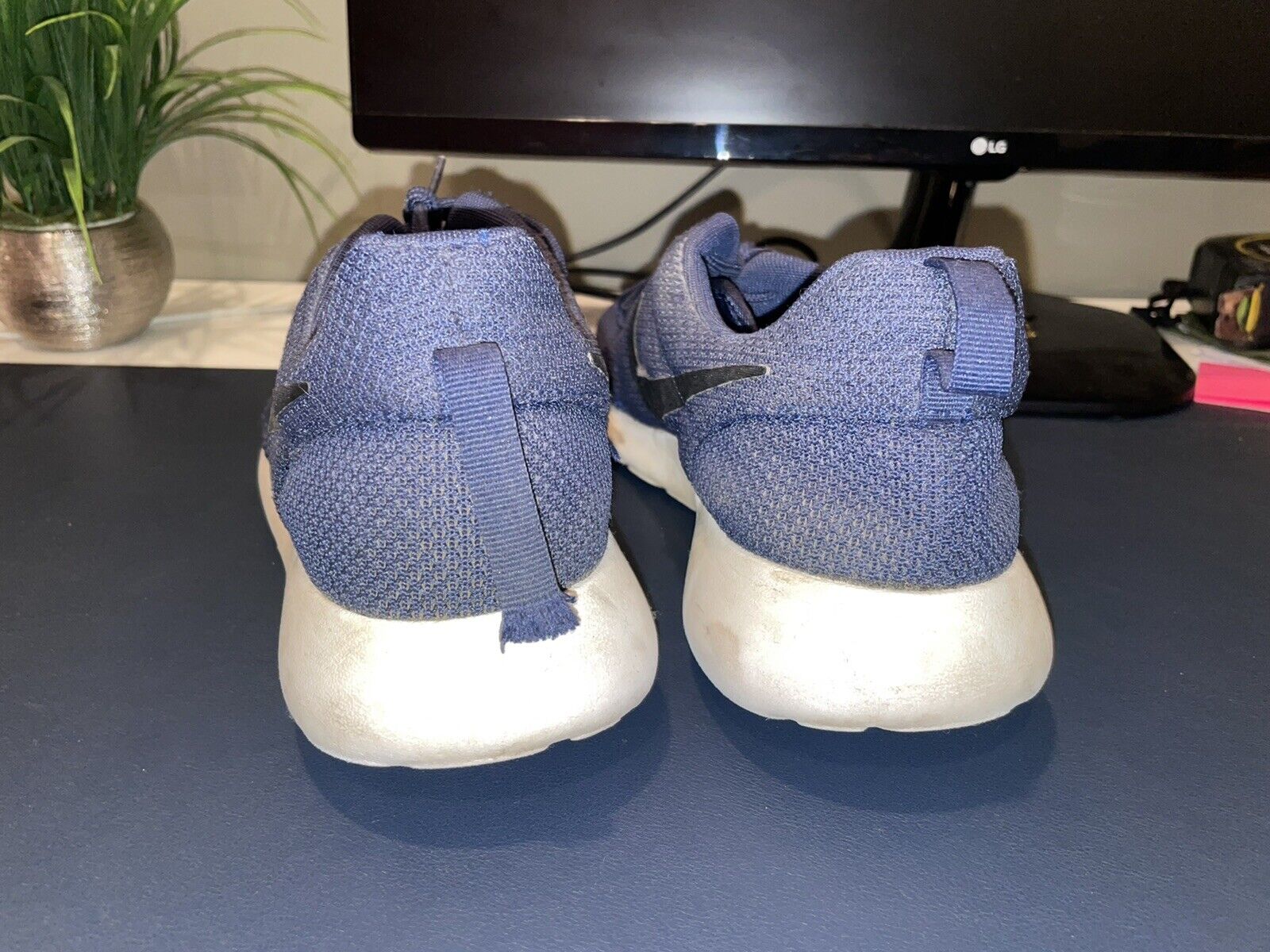 Picture 2 of 5