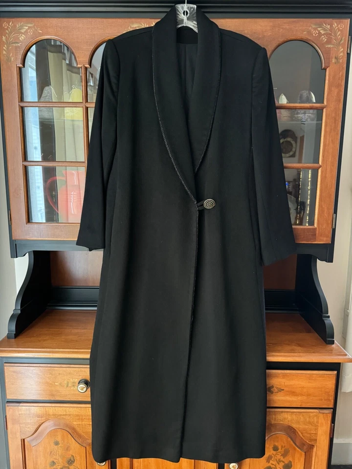 VINTAGE FLEURETTE ITALY DEEP BLACK CASHMERE MAXI COAT SAKS COLLECTION SIZE 8/10?