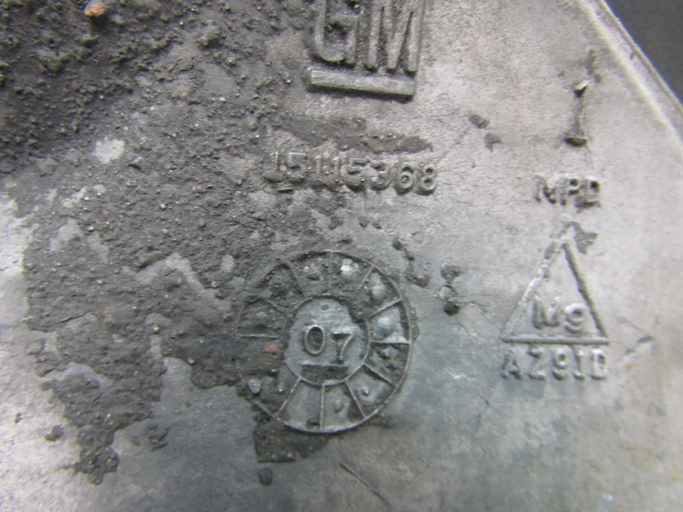 Soporte de montaje del motor Outlook 2007 2008 Saturn 3,6 L V6 soporte frontal OEM Foto 3 de 4