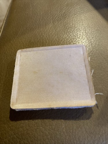 Vintage 1950’s Compact Mother of Pearl Gold Tone Metal Case, Mirror Puff Screen - Picture 11 of 13