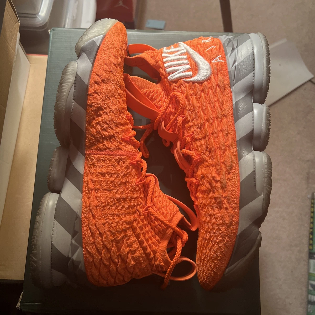 Size 11 - Nike LeBron 15 Hardwood‎ Classics With Box Sneakers Nike Lebron 15  main image 3