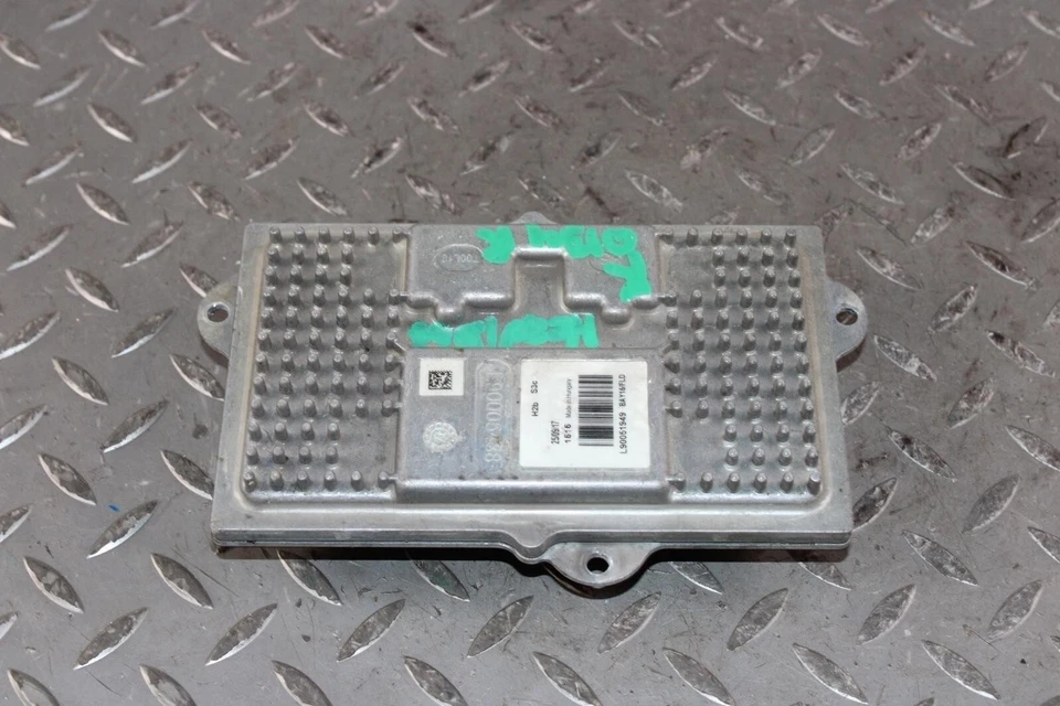 15-20 Escalade Passenger Right RH Headlight Ballast Lamp Module Unit OEM OE WTY Foto 4 de 4