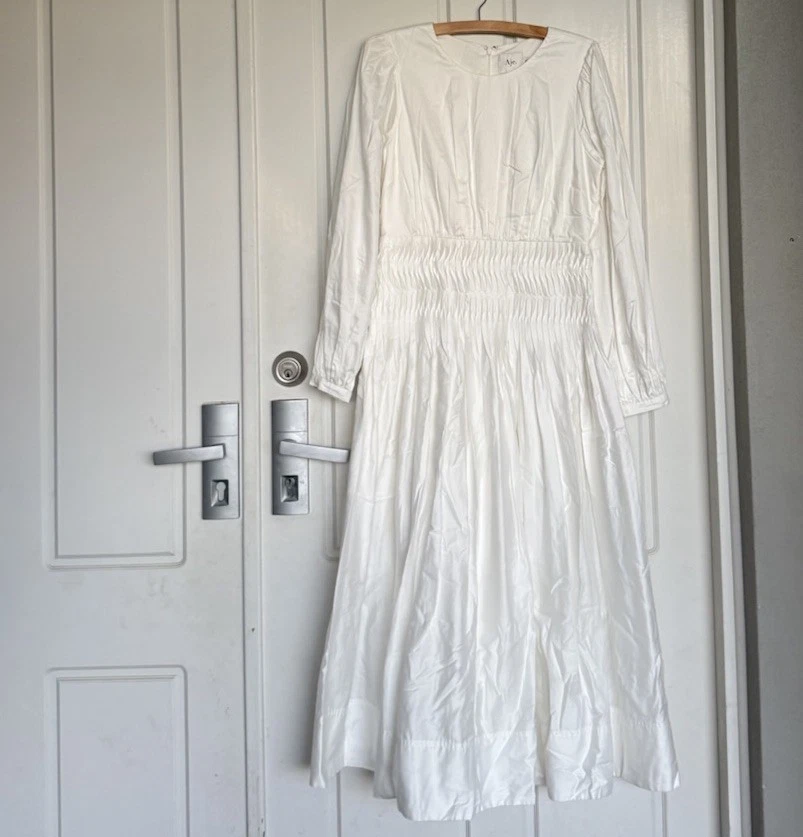 Vestido Aje Talla AU 14/US 10 Negro Manga Abullonada Midi Acanalado Elegante Foto 3 de 4