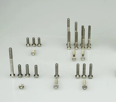 SCAR STIMENG250SXF2 Motorschraubensatz Titan 39 pcs.