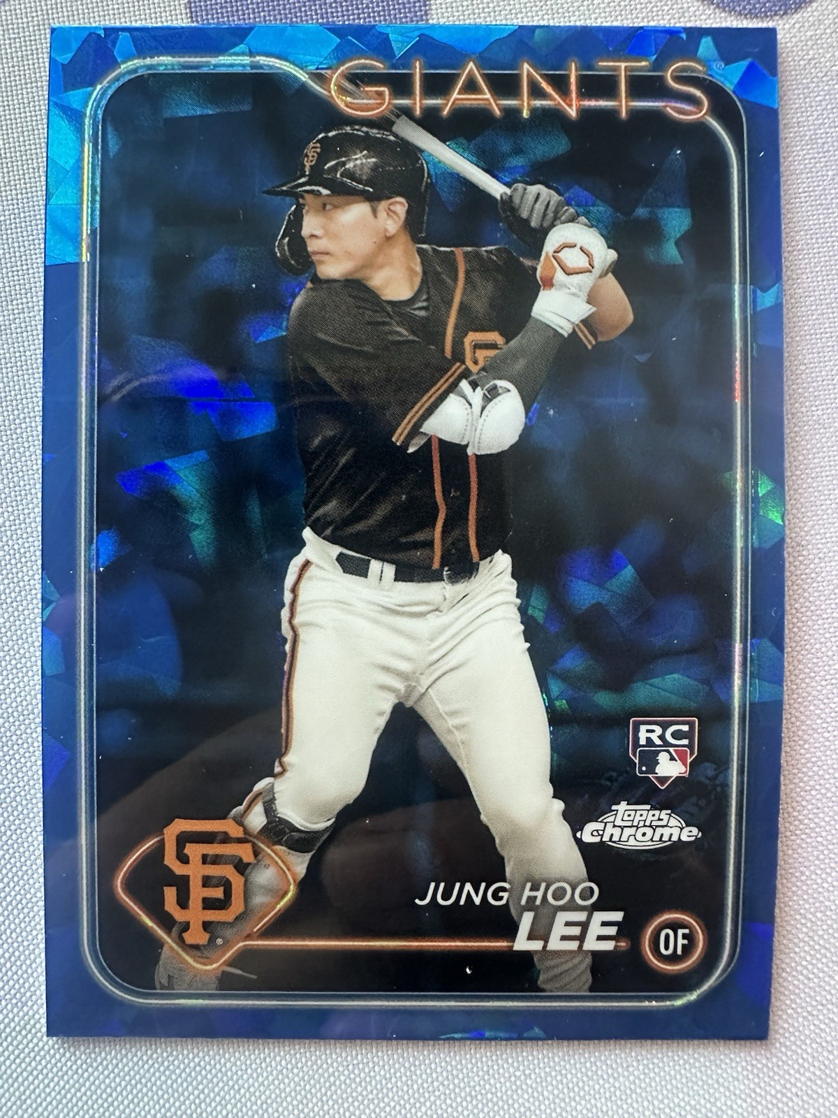Jung Hoo Lee 2024 Topps Chrome Sapphire Refractor RC ROOKIE #691 GIANTS