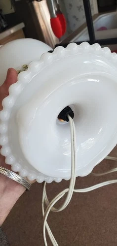 Vintage Milk Glass Hobnail Table  Lamp  Working