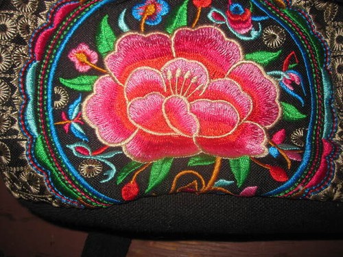 Mazexy Women Fashion Embroidery Lotus Flower Backpack 10" x 9" EUC - Picture 2 of 10