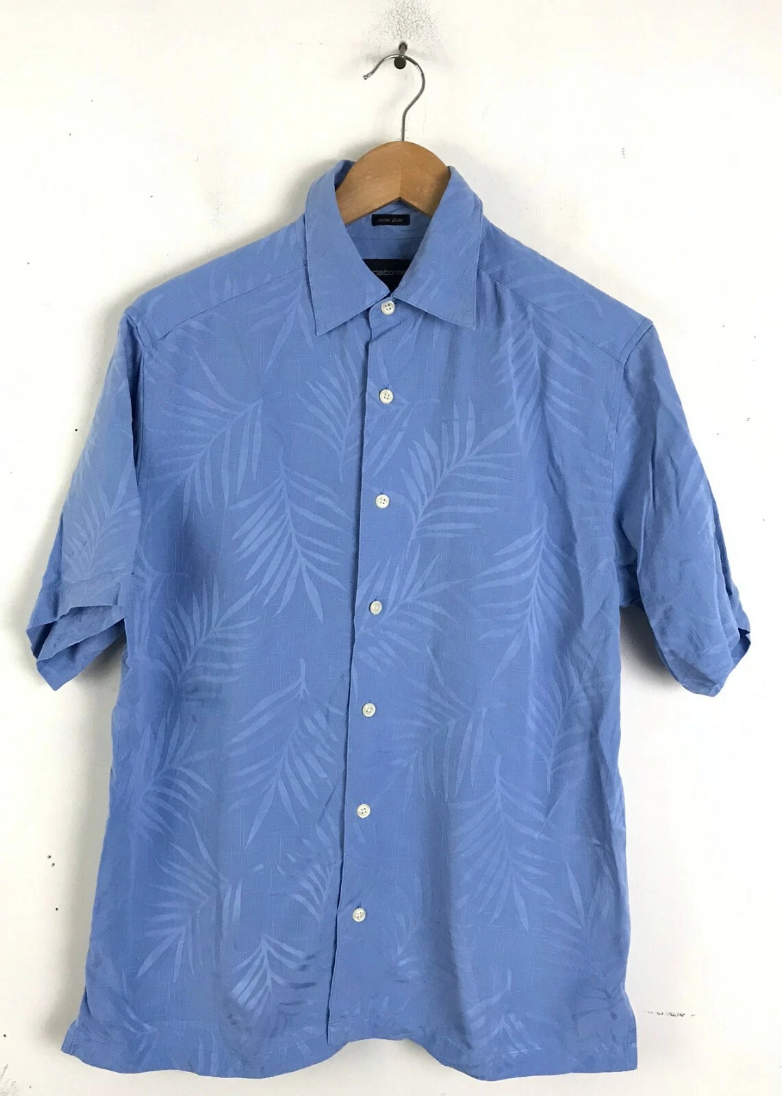 CLAIBORNE Mens Size Small Light Blue Leaf Print Silk Hawaiian Shirt Button Front