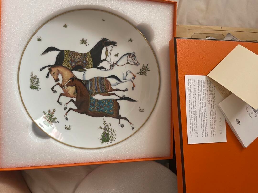 Hermes Ceramic Tableware Horse Plate White with Box first come