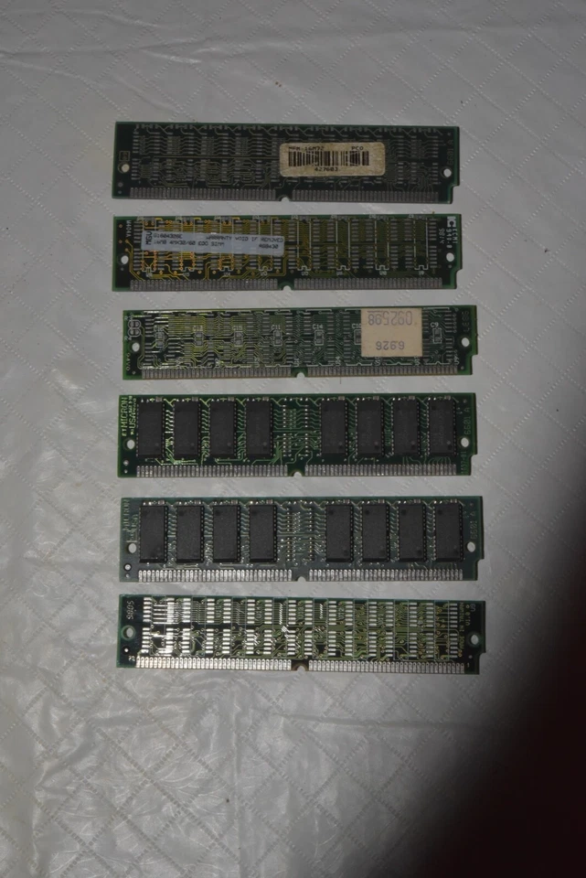 Lote de (6) SIMM EDO - Crucial/Micron y otros - Capacidad desconocida, ver fotos Foto 2 de 2