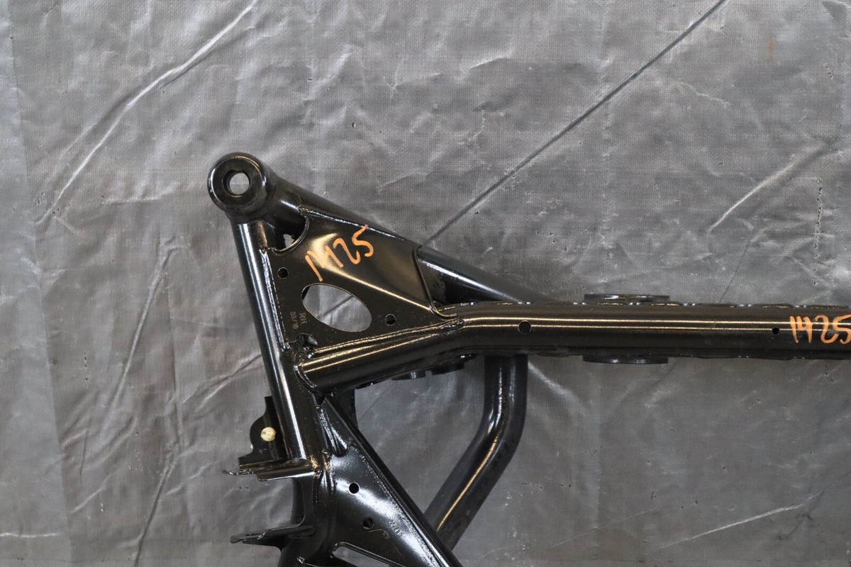 BMW F82M4 ひじ掛け純正品 BMW F82M4 ひじ掛け純正品 15-20 OEM BMW F80 F82 M2 M4 Rear