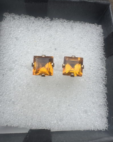 10K YELLOW GOLD PRINCESS CUT CITRINE STUD POST EARRINGS ESTATE PAIR 1.5 TCW - Picture 12 of 13