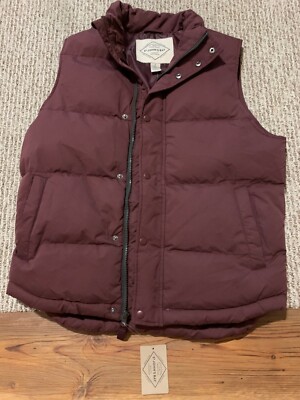 Johns' Bay Women's vineyard wine Quilted Full Zip Sleeveless