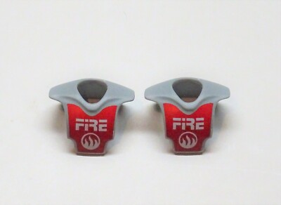 2 x SPEZIAL WESTE FEUERWEHR SCHUTZWESTE SIGNALWESTE INTERNATIONAL FIRE PLAYMOBIL