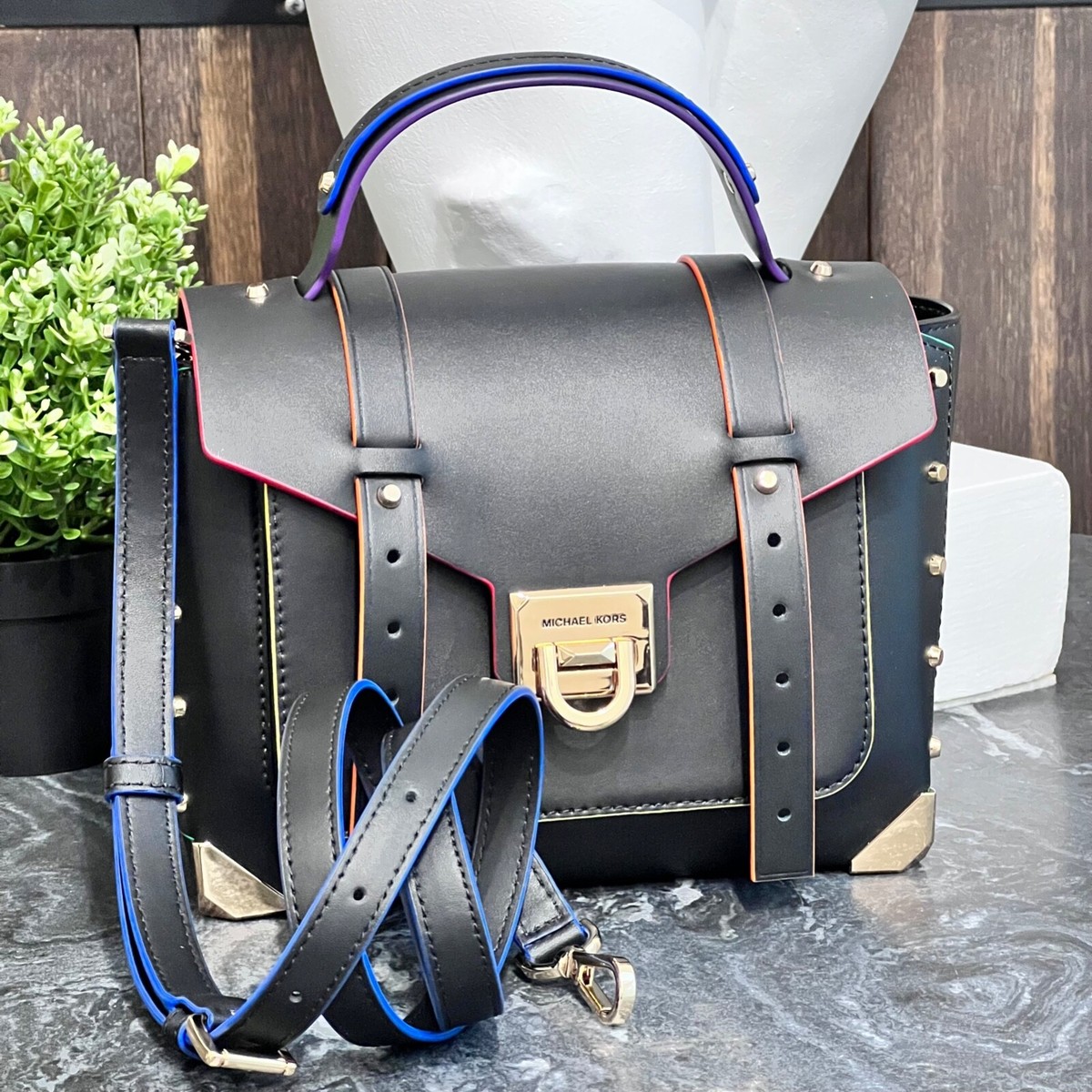 Michael Kors Manhattan Medium Satchel Studded Leather Bag Michael Kors Manhattan Medium Satchel Studded Leather Bag