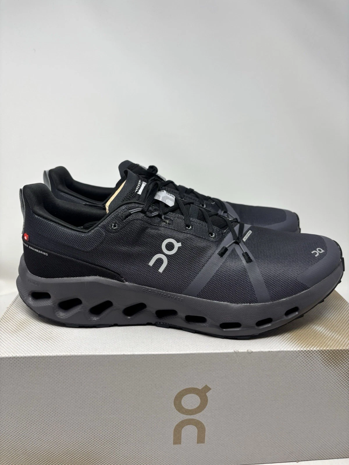 On Cloudsurfer Trail Waterproof Trail Shoes Black Eclipse 3ME10270106 Men's Size
Opens in a new wind