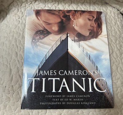 James Cameron's Titanic Movie Picture Book 1997 Vintage Collectible