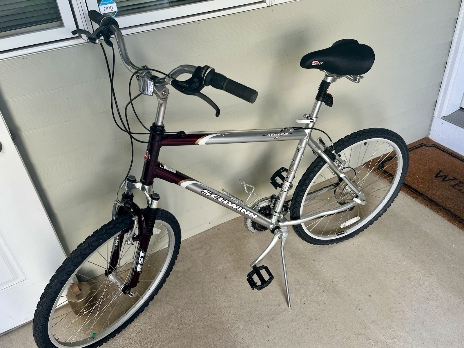 (Used)   Schwinn Sierra AL (180.00 USD)