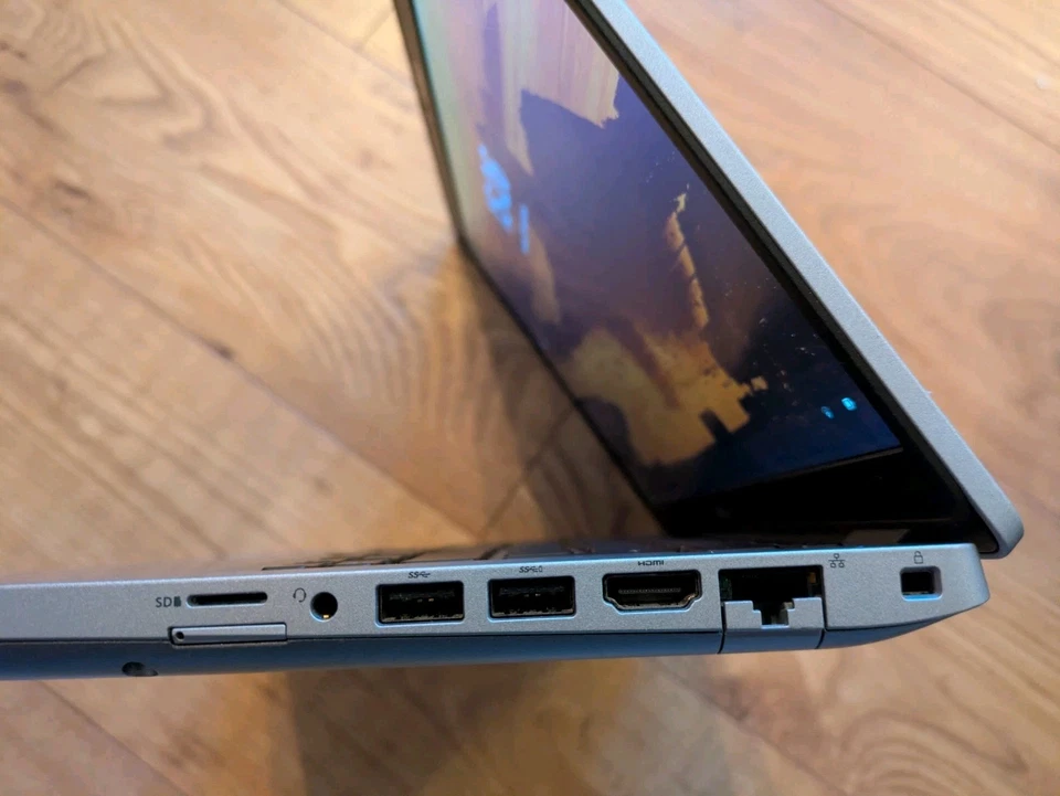 Dell Latitude 5411 Core i7 10850H 2.7GHz 16GB RAM 512GB 14.1" GeForce MX250 124 - Image 4 of 4