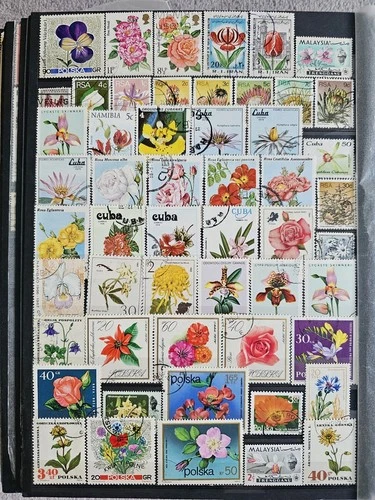 COLLECTION OF THEMED STAMPS: FLOWERS