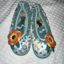 Disney Store GIRLS SIZE 12 DISNEY PRINCESS FROZEN Blue WATER SHOES NWOT