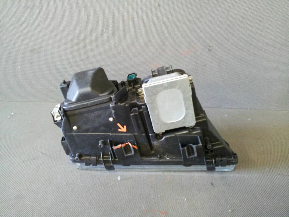 Faro conductor izquierdo bmw e38 serie 7 1997-1998 740i, 740il, 750il 0302469073 Foto 3 de 4