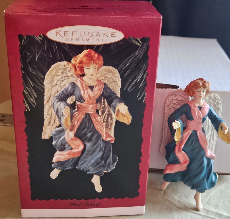 HALLMARK Keepsake GLAD TIDINGS Religious ANGEL CHRISTMAS ORNAMENT New 1996