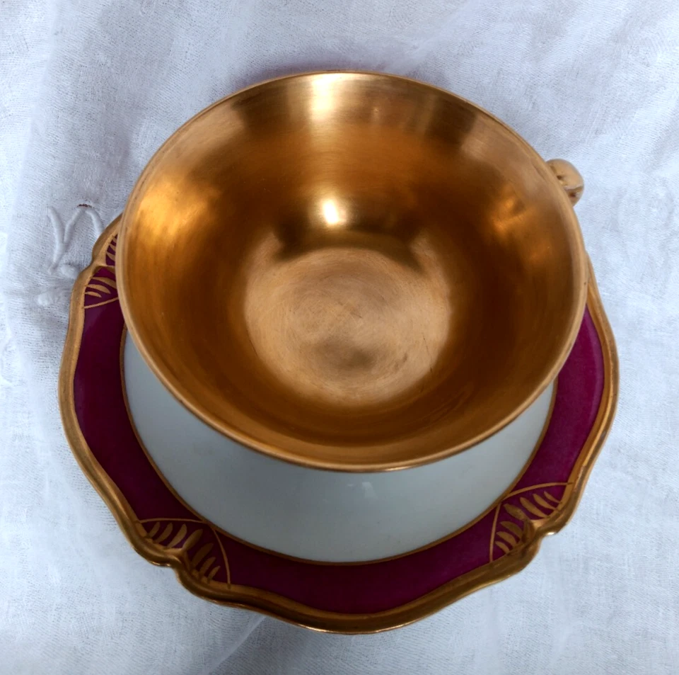 Déjeuner tasse à chocolat en porcelaine de Limoges décor or peint main - Photo 3/4