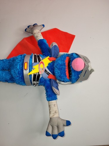 Sesame Street Flying Super Grover 2.0 Interactive Talking Plush Toy Pre-Owned - Picture 7 of 10