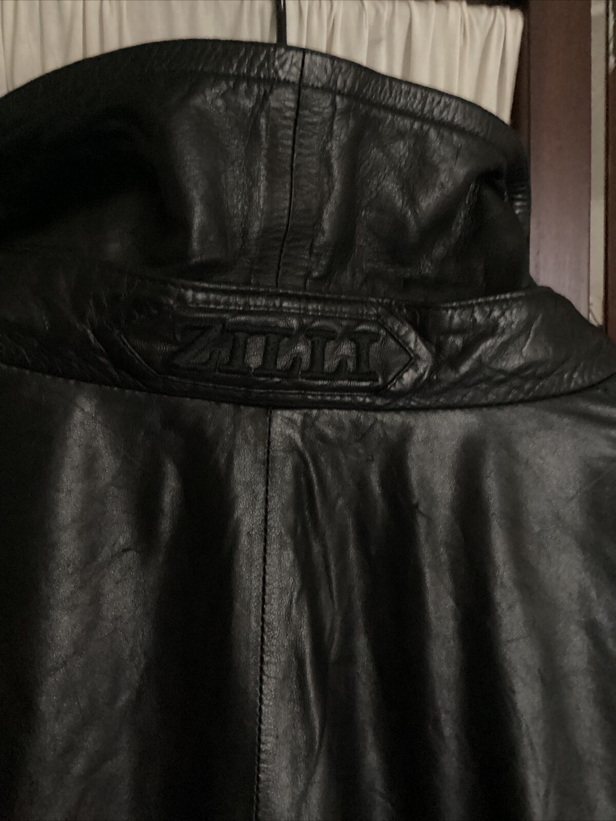 Picture 2 of 12