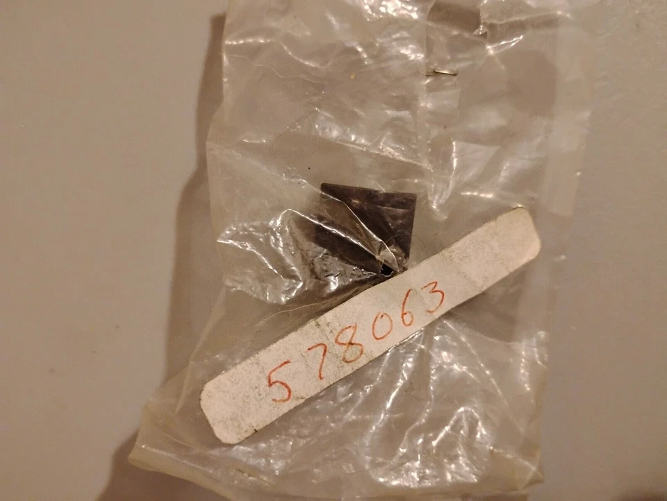 New Genuine Murray Pivot Block 578063 - Imagem 2 de 2