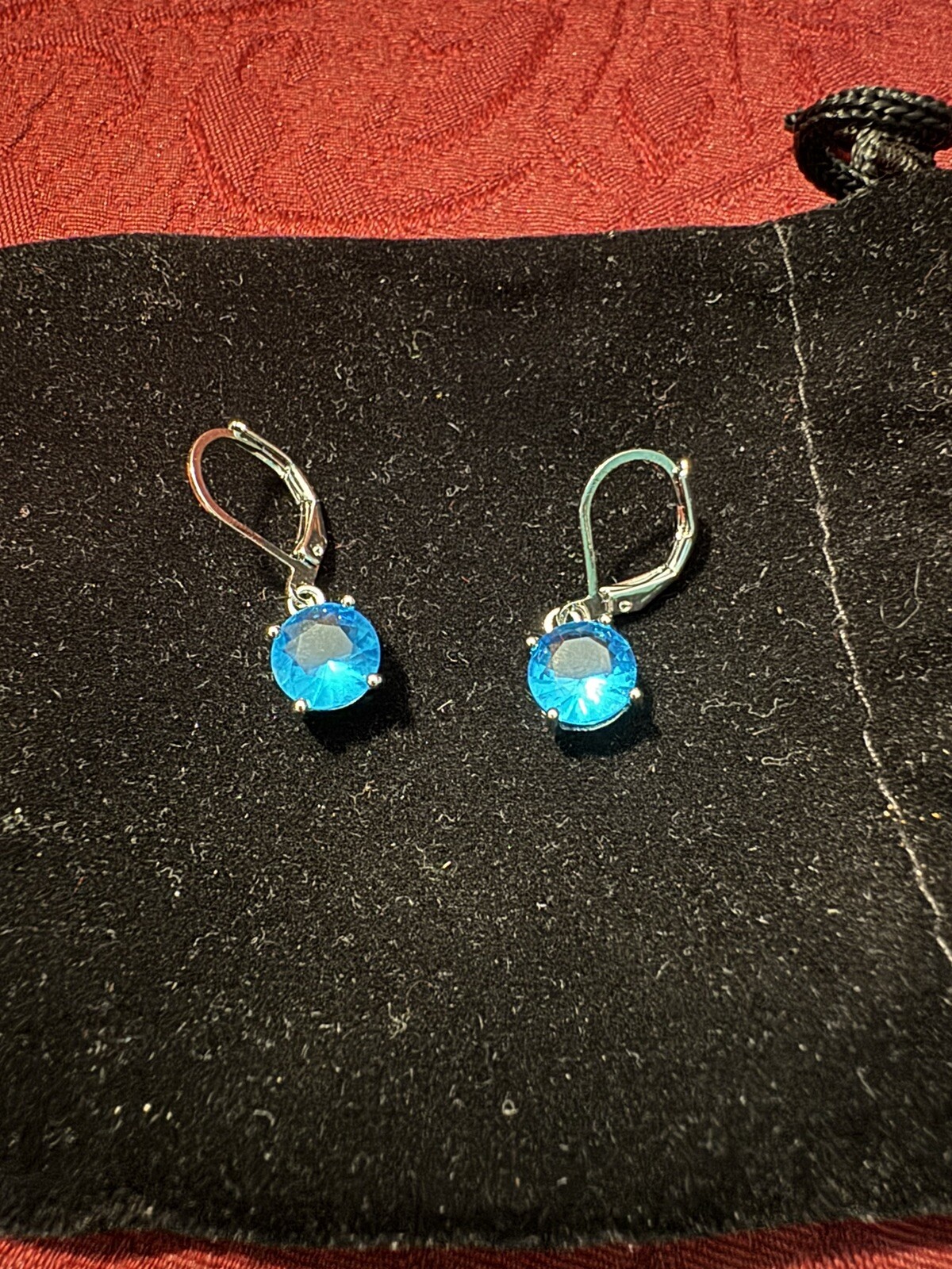 Picture 3 of 4