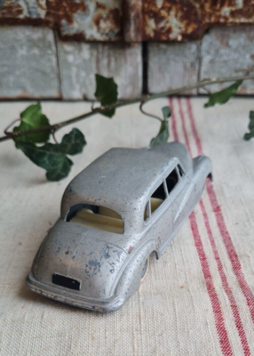 Ancienne Voiture Solido Mécanique à Clé - Miniature Jouet Mercedes Prameta - Collection