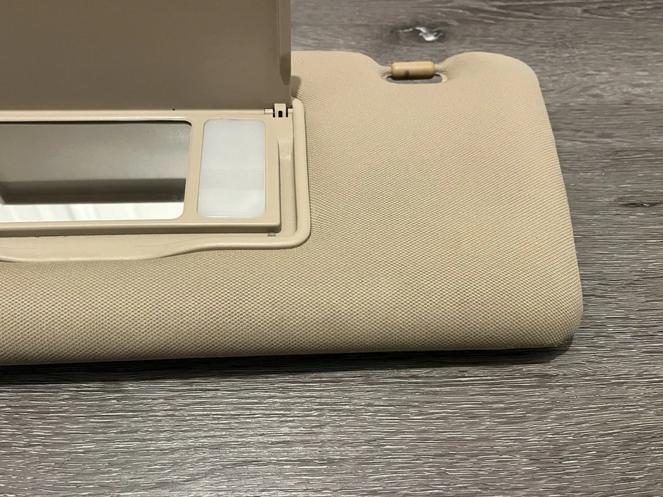 08-14 SUBARU TRIBECA SUN VISOR SET DRIVER PASSENGER BEIGE ILLUMINATION HOMELINK - Image 3 of 4