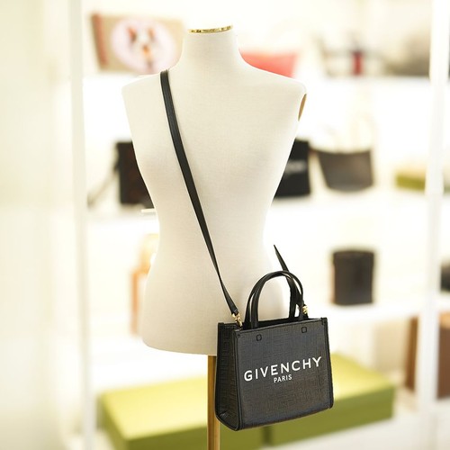 Givenchy Black Leather Tote Bag Cross Mini Bag Two-Way Bag BB50N0B1GT 145813544