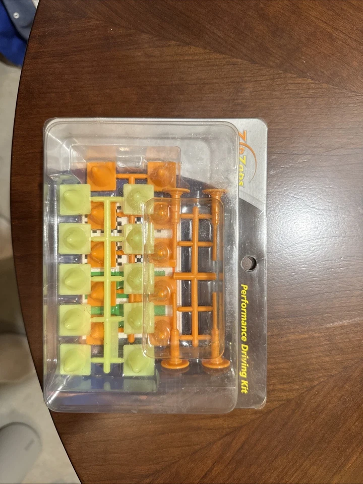 Performance Driving Kit (Cones/Pylons, Flags) ZipZaps Micro RC Car Accessory New - Image 3 of 3