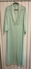 Vintage Mint Green Nylon Peignoir Robe Maxi Lounge Gown USA Large