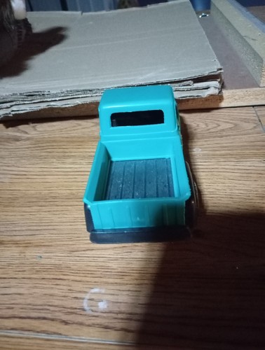 VINTAGE 1956 Ford STROMBECKER PLASTIC PICKUP TRUCK Green 7” Made In USA Toy - Picture 5 of 7