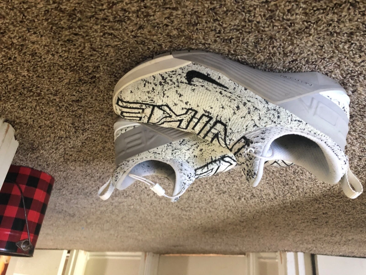 Nike React Metcon, Men’s Slip-on sneakers, Size 7.5, White Atmosphere Grey Amazon.com | Mens Nike React Metcon Bq6044 109 | Road Running main image 2