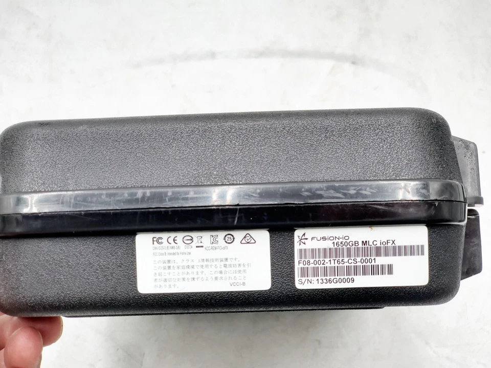 Fusion-io ioDrive2 1.2TB PCIe SSD (F00-001-1T20-CS-0001) W/ IOLaunch USB & Case - Image 2 of 4