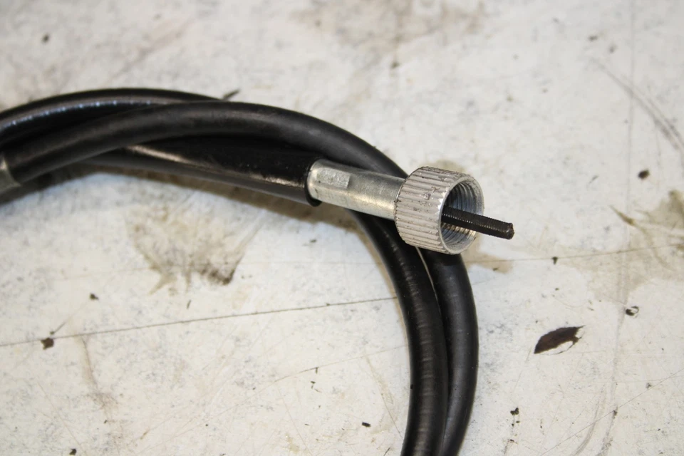 1976 Yamaha XS650 СПИДОМЕТР КАБЕЛЬ SPEEDO LINE I8-5208.ABV - Изображение 2 из 3