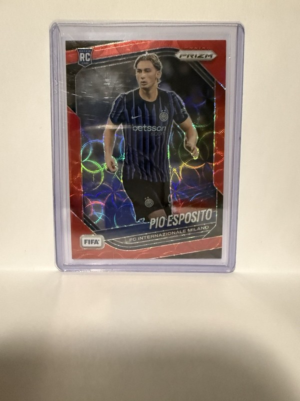 2025-26 Panini Prizm FIFA Soccer Pio Esposito /88 FC Internazionale Milano